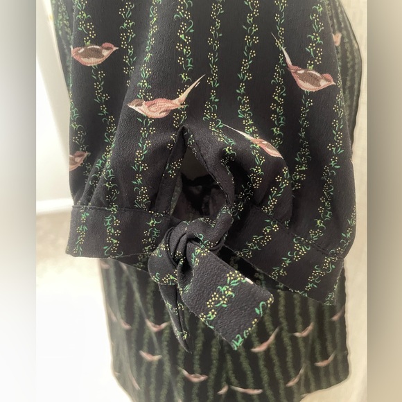 Unique Vintage Black Sleeved Birds On The Vine Button Up Colvin Blouse - Large - Picture 5 of 5